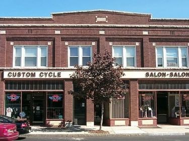 1926 Pine Avenue , Niagara Falls, NY 14301
