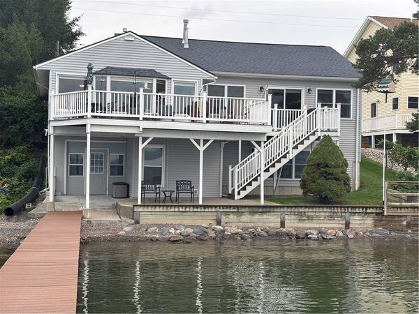 6101 Poplar Beach, Romulus, NY 14541