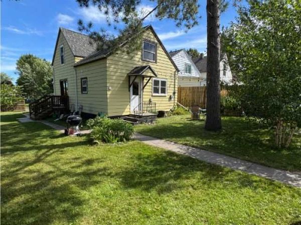 1327 104th Avenue W, Duluth, MN 55808