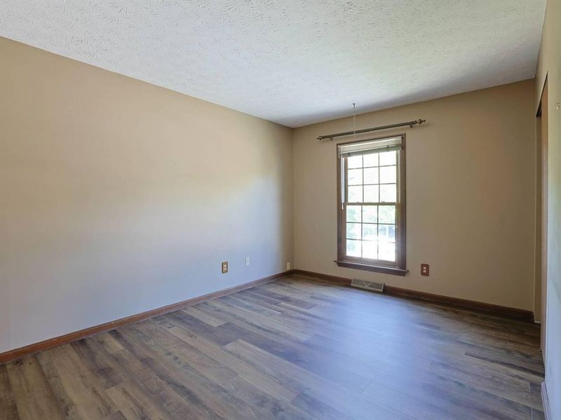 8822 Valley Circle Drive, Florence, KY 41042 Photo 25