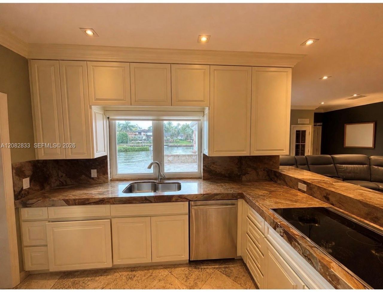 470 Marquesa Dr, Coral Gables, FL 33156 Photo