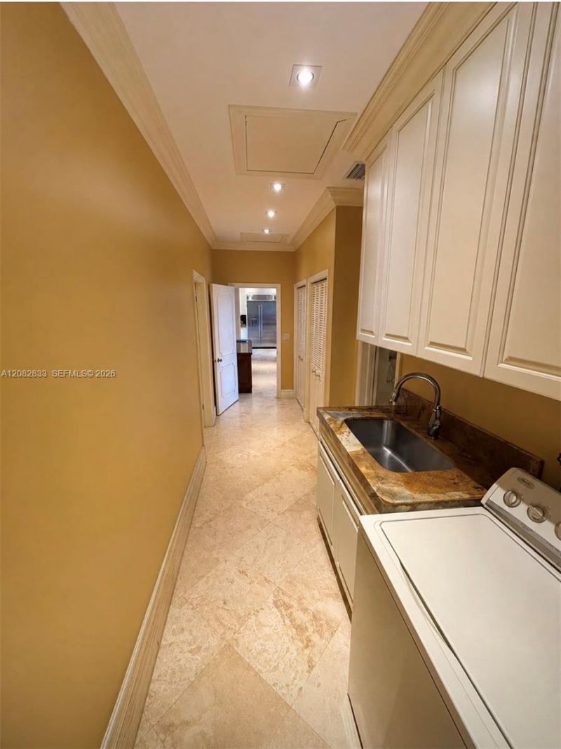 470 Marquesa Dr, Coral Gables, FL 33156 Photo