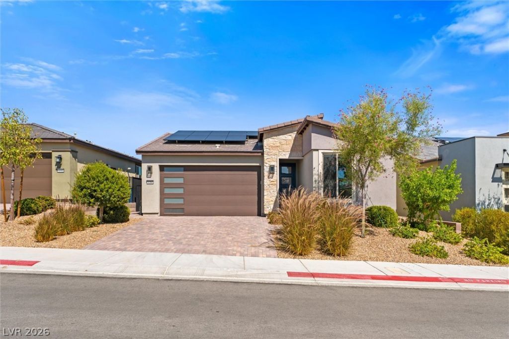 9584 Sard Lane , Las Vegas, NV 89143