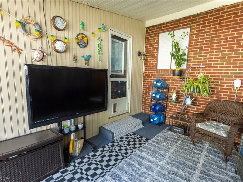 1382 Elmwood Avenue SW, North Canton, OH 44720 Photo 26