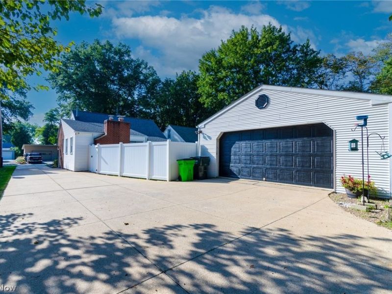 1382 Elmwood Avenue SW, North Canton, OH 44720 Photo 32
