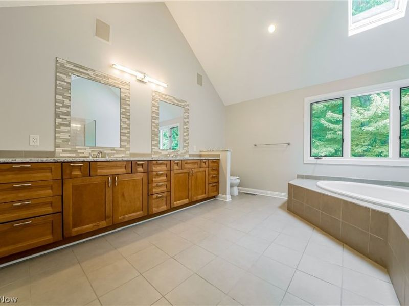30609 Stillwater, Solon, OH 44139 Photo 26