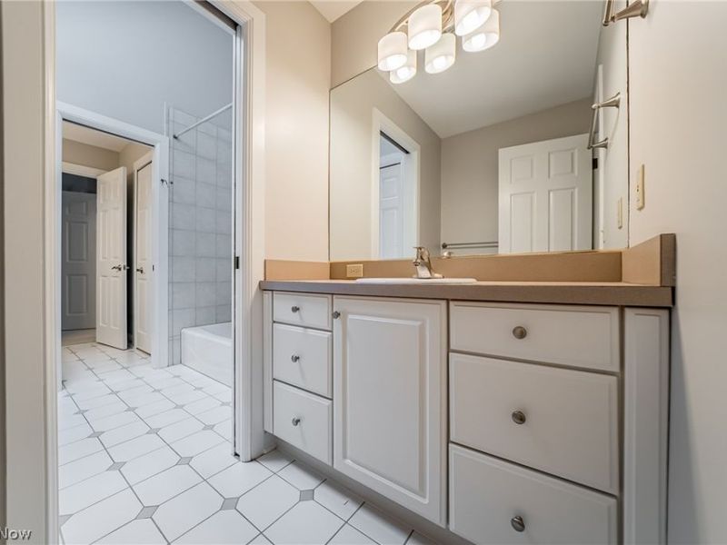 30609 Stillwater, Solon, OH 44139 Photo 29