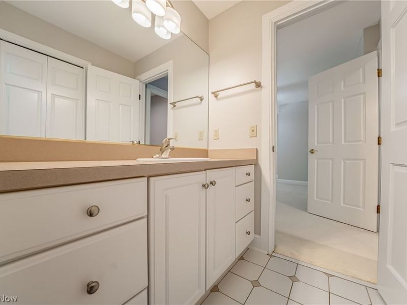 30609 Stillwater, Solon, OH 44139 Photo 31