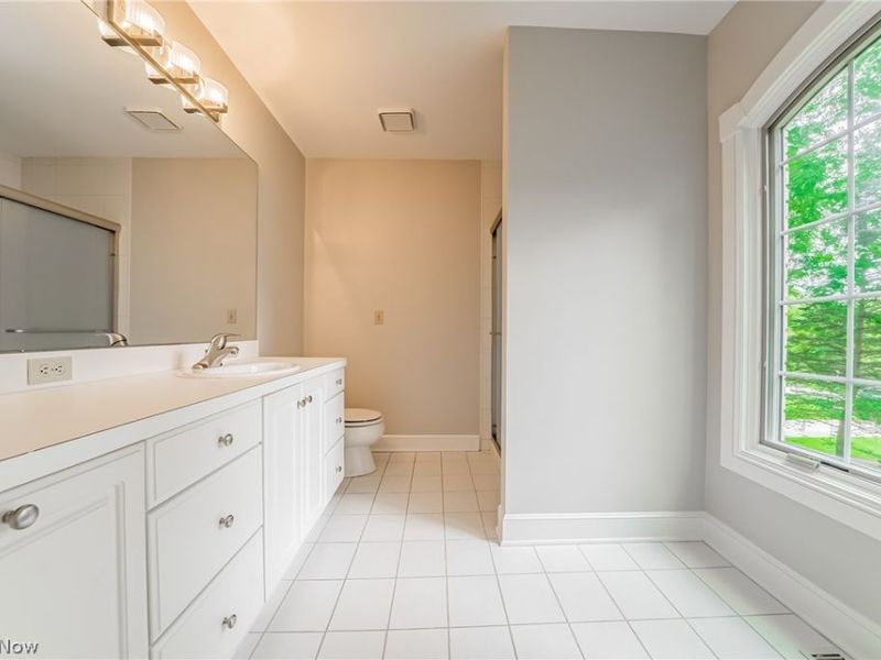 30609 Stillwater, Solon, OH 44139 Photo 36