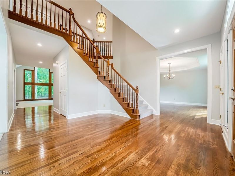 30609 Stillwater, Solon, OH 44139 Photo 6