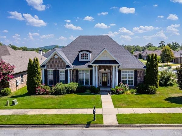 22 Meadow View Drive , Little Rock, AR 72223