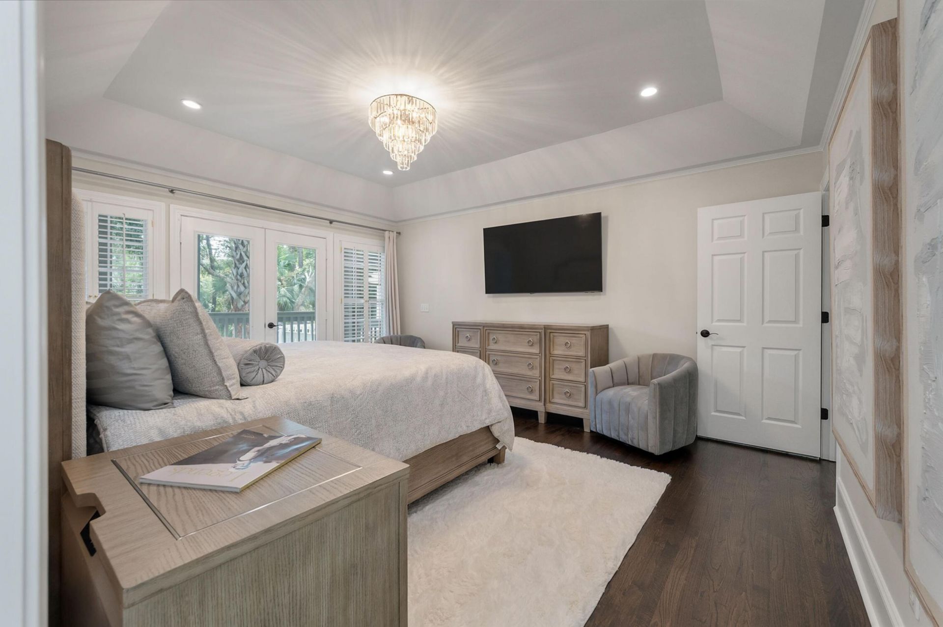 252 Governors Drive Photo 16