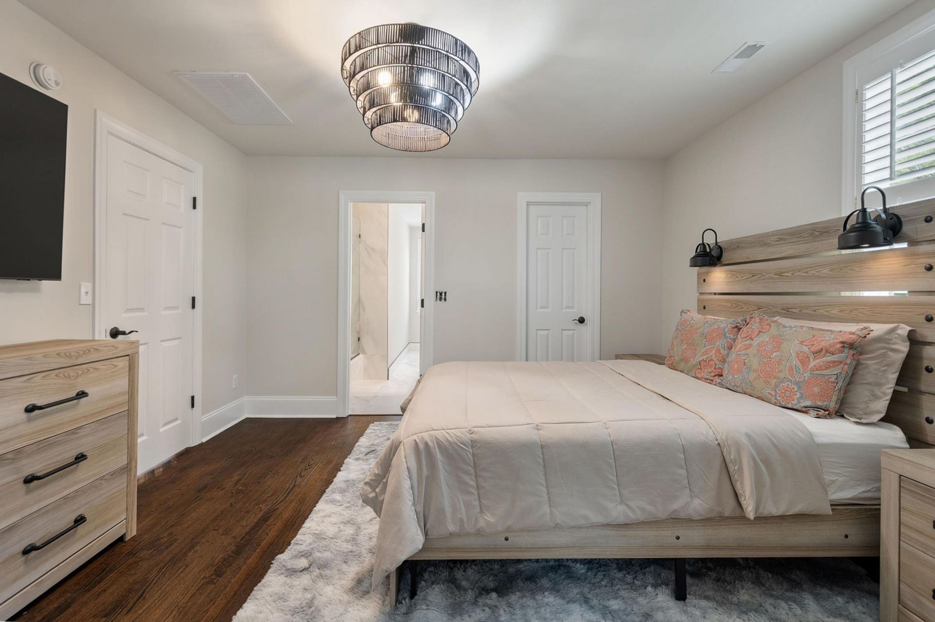 252 Governors Drive Photo 26