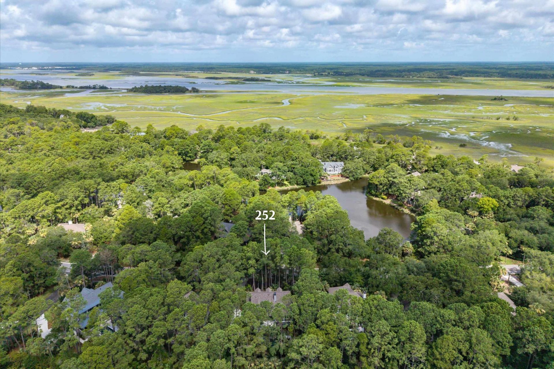 252 Governors Drive Photo 44