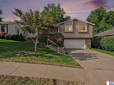 3418 Scott Drive, Bellevue, NE 68123