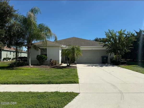 121 Logenberry Court, Daytona Beach, FL 32124