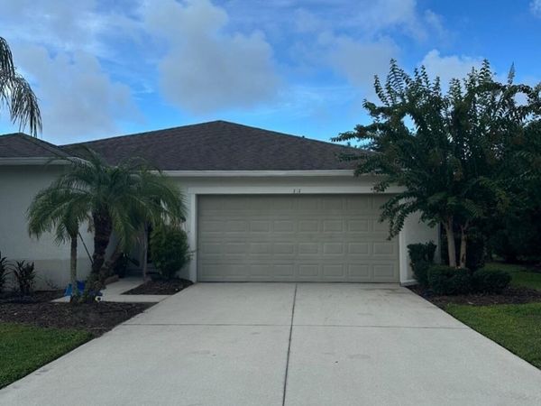 121 Logenberry Court, Daytona Beach, FL 32124