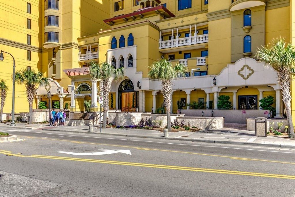 2600 N Ocean Blvd.  Photo 12