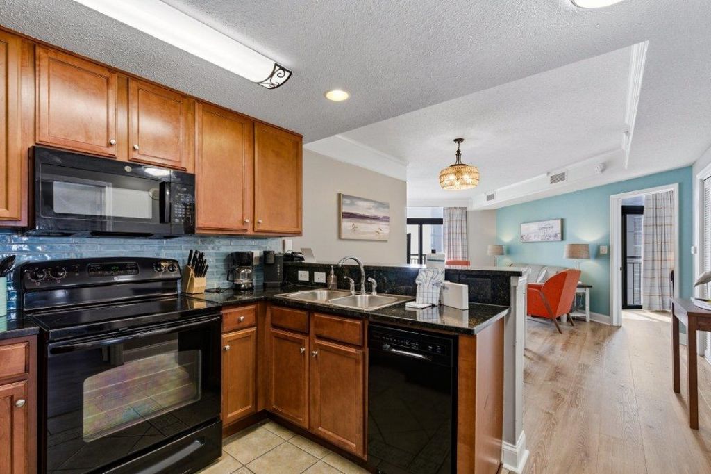 2600 N Ocean Blvd.  Photo 20