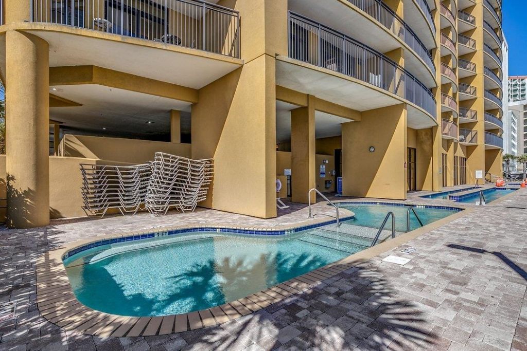 2600 N Ocean Blvd.  Photo 26