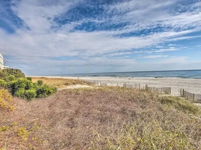 6900 N Ocean Blvd.  Photo 26