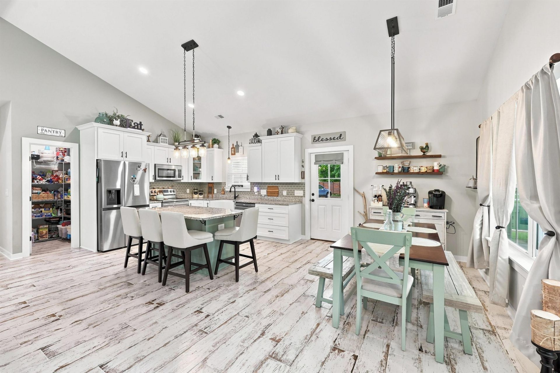 2304 Bb Watson Rd. Photo 16