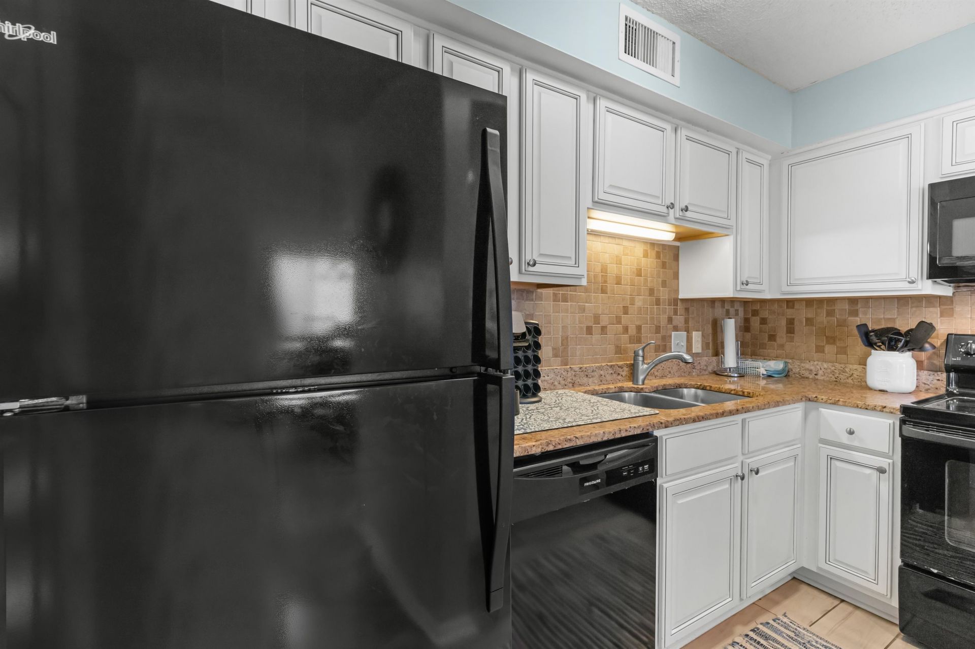 801 S Ocean Blvd. Photo 16