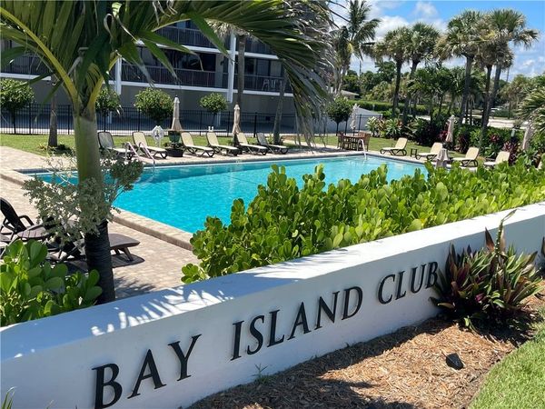 4141 Ocean Drive, Unit 507, Vero Beach, FL 32963