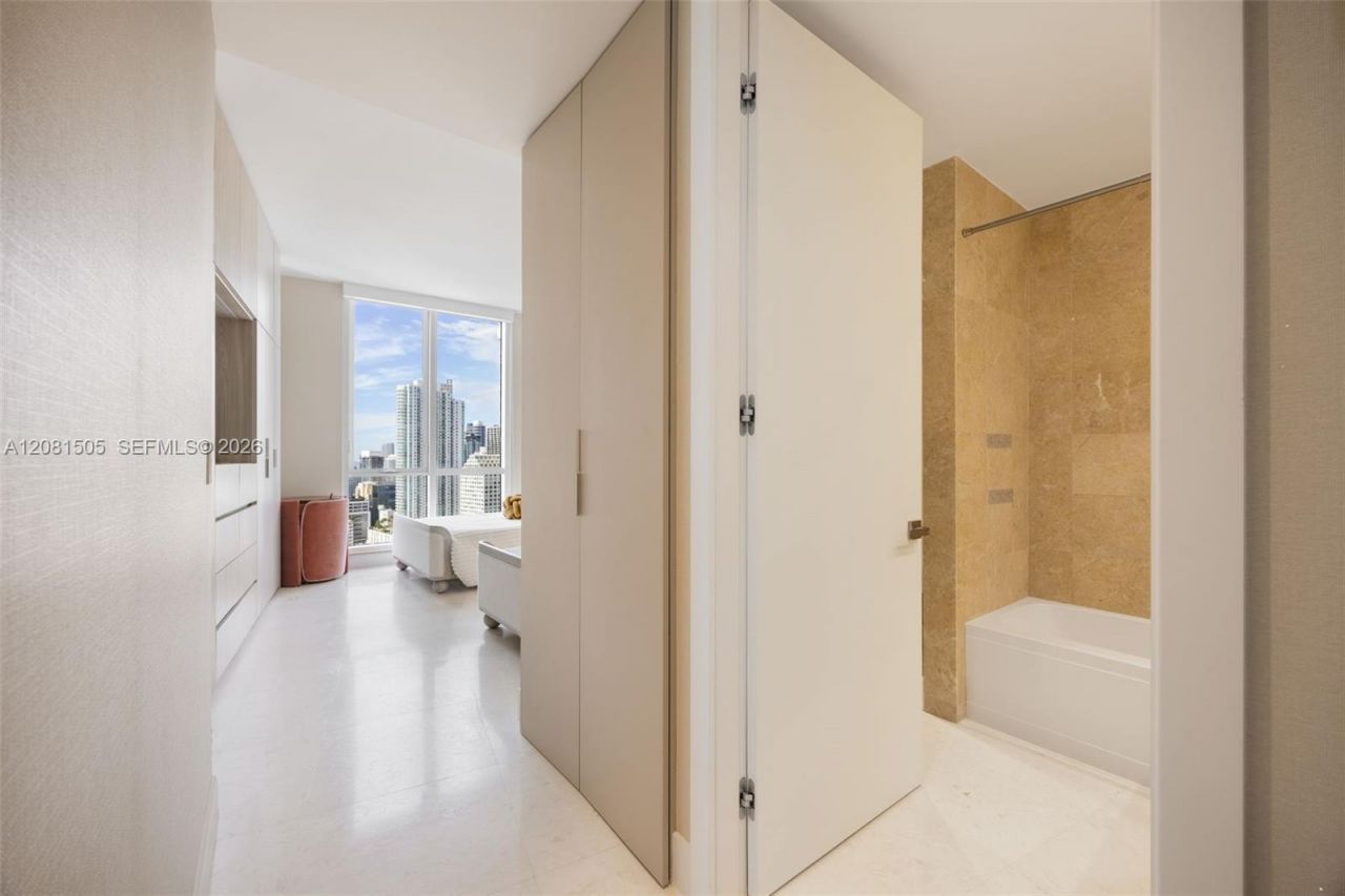 901 Brickell Key Blvd , Unit 3708, Miami, FL 33131 Photo