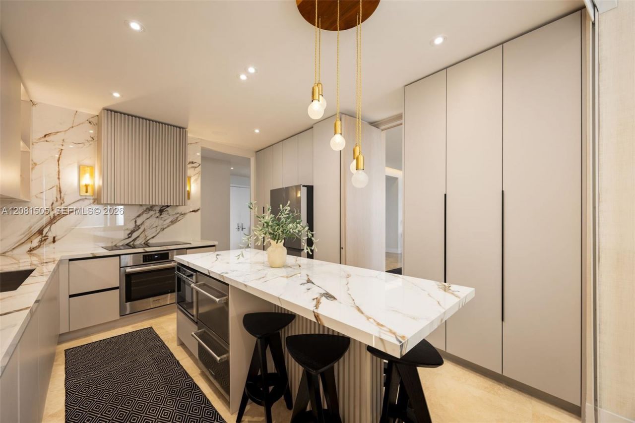 901 Brickell Key Blvd , Unit 3708, Miami, FL 33131 Photo