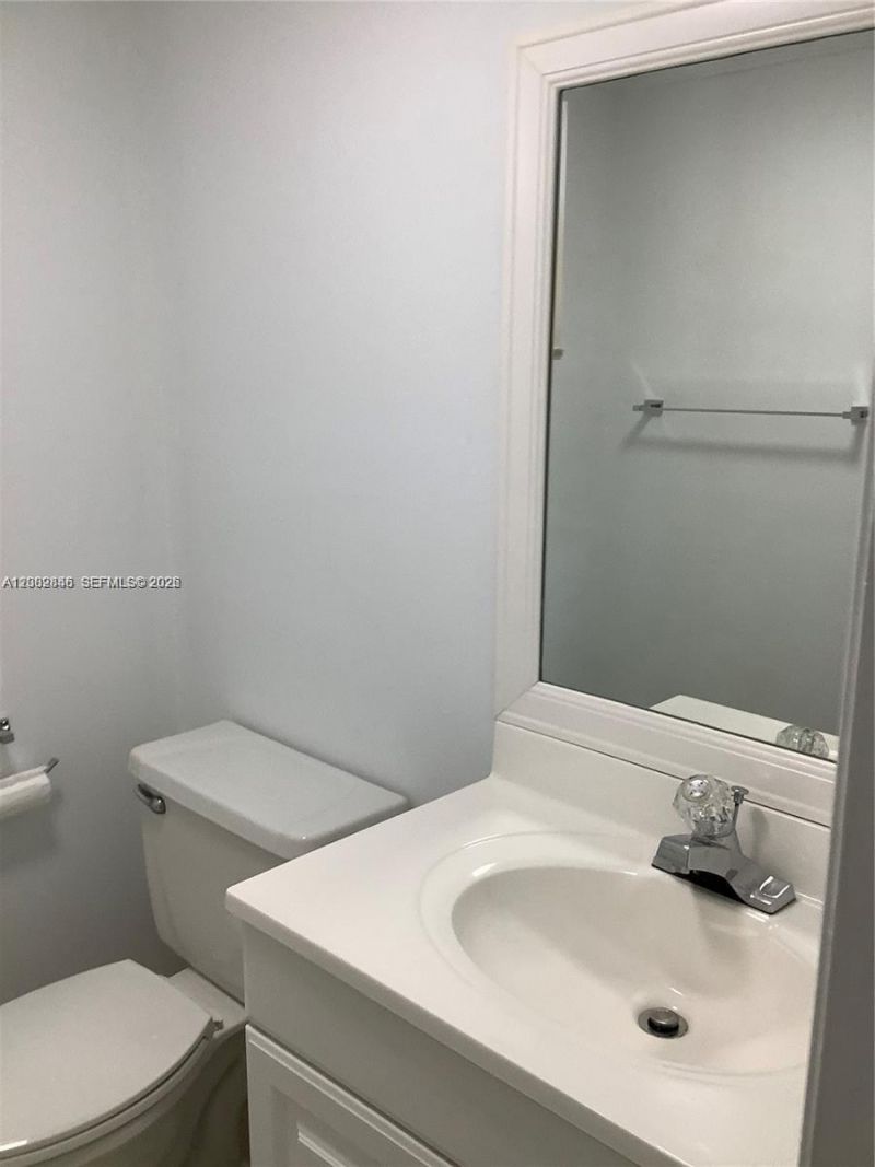 9359 Fontainebleau Blvd , Unit F307, Miami, FL 33172 Photo