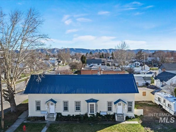 201 W 1st Street, Emmett, ID 83617