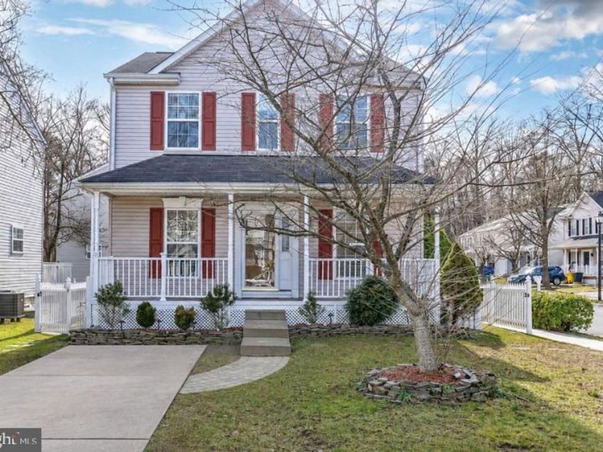 1721 Grande View Avenue, Severn, MD 21144 Main Photo