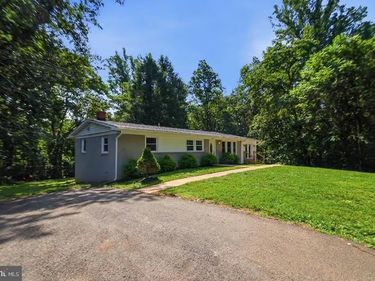 8053 ROCKY LANE, WARRENTON, VA 20187