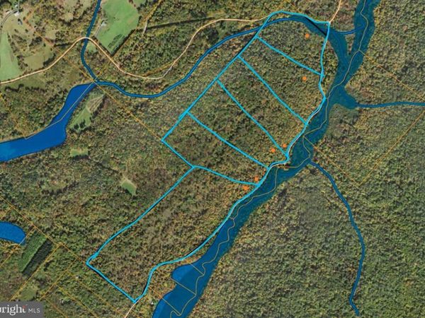 07 CROOKED CREEK ROAD , PLEASANT MOUNT, PA 18453