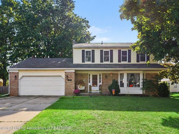 1213 S Clinton Street, Charlotte, MI 48813