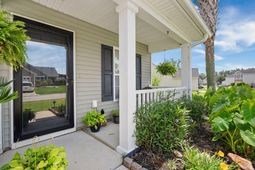431 Watershed Drive photo 4