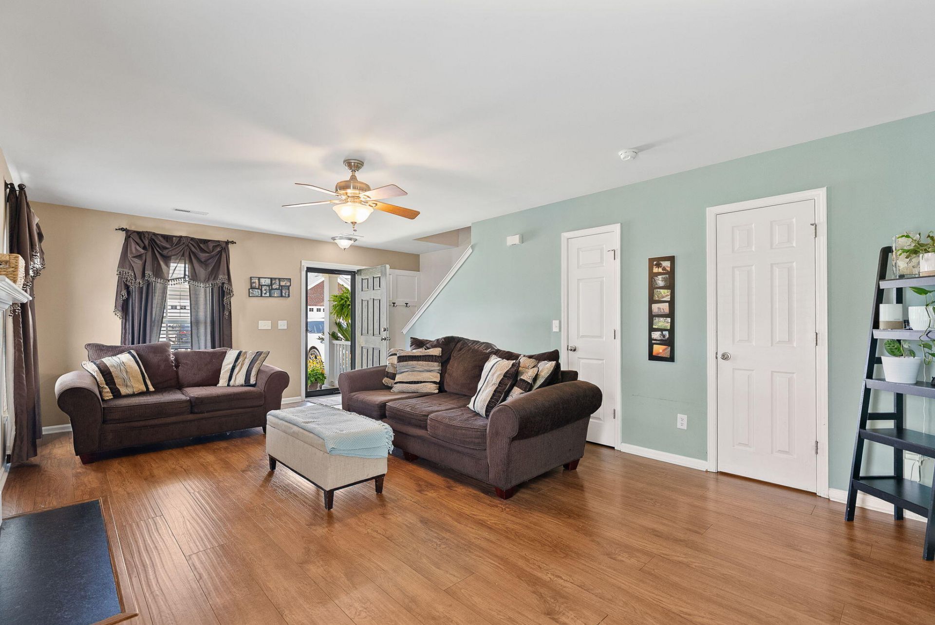 431 Watershed Drive Photo 6