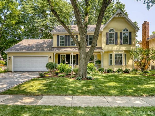 1200 Piccadilly Circle , Naperville, IL 60563