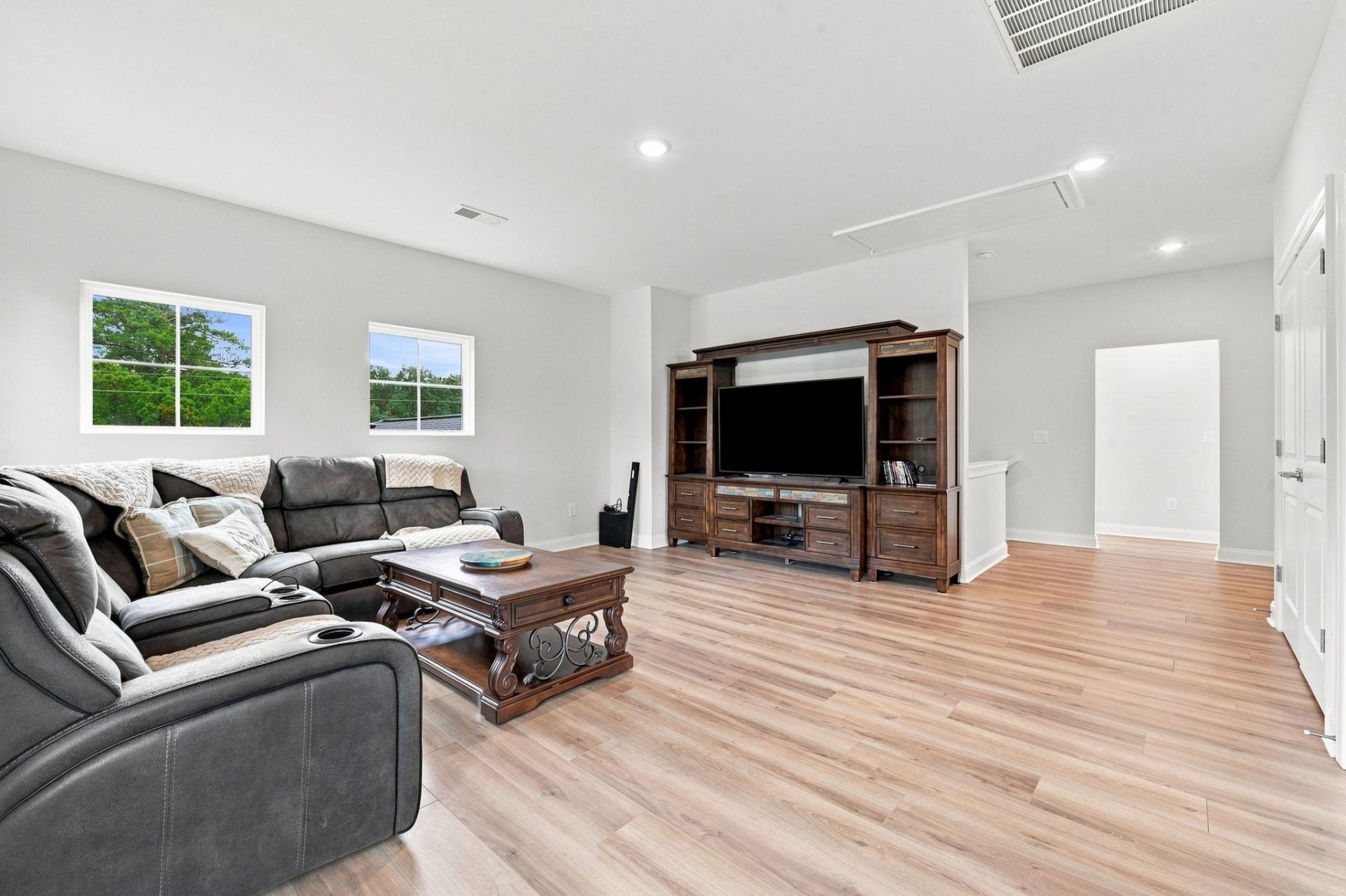 2550 Dogwood Rd.  Photo 30