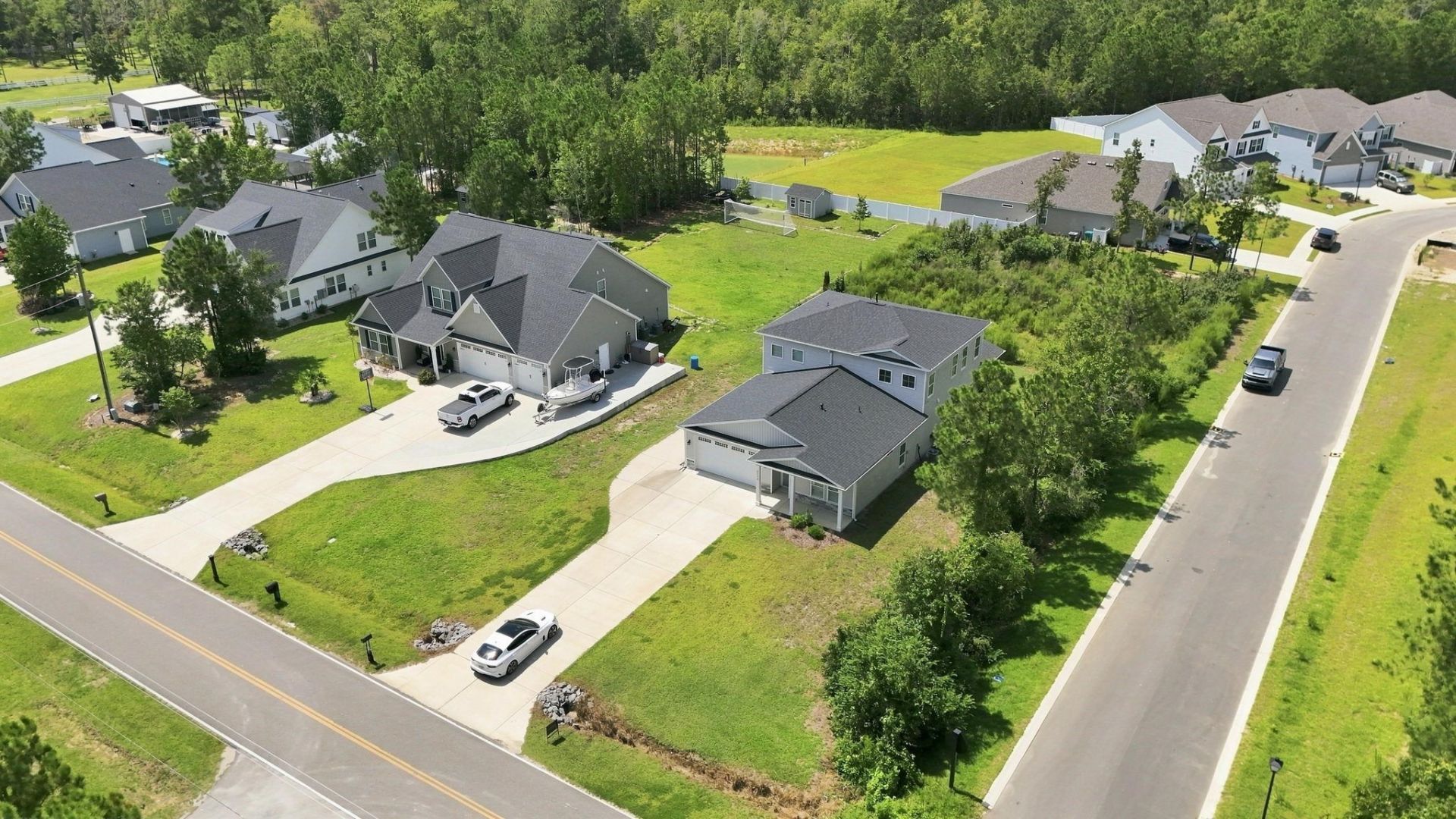 2550 Dogwood Rd.  Photo 4