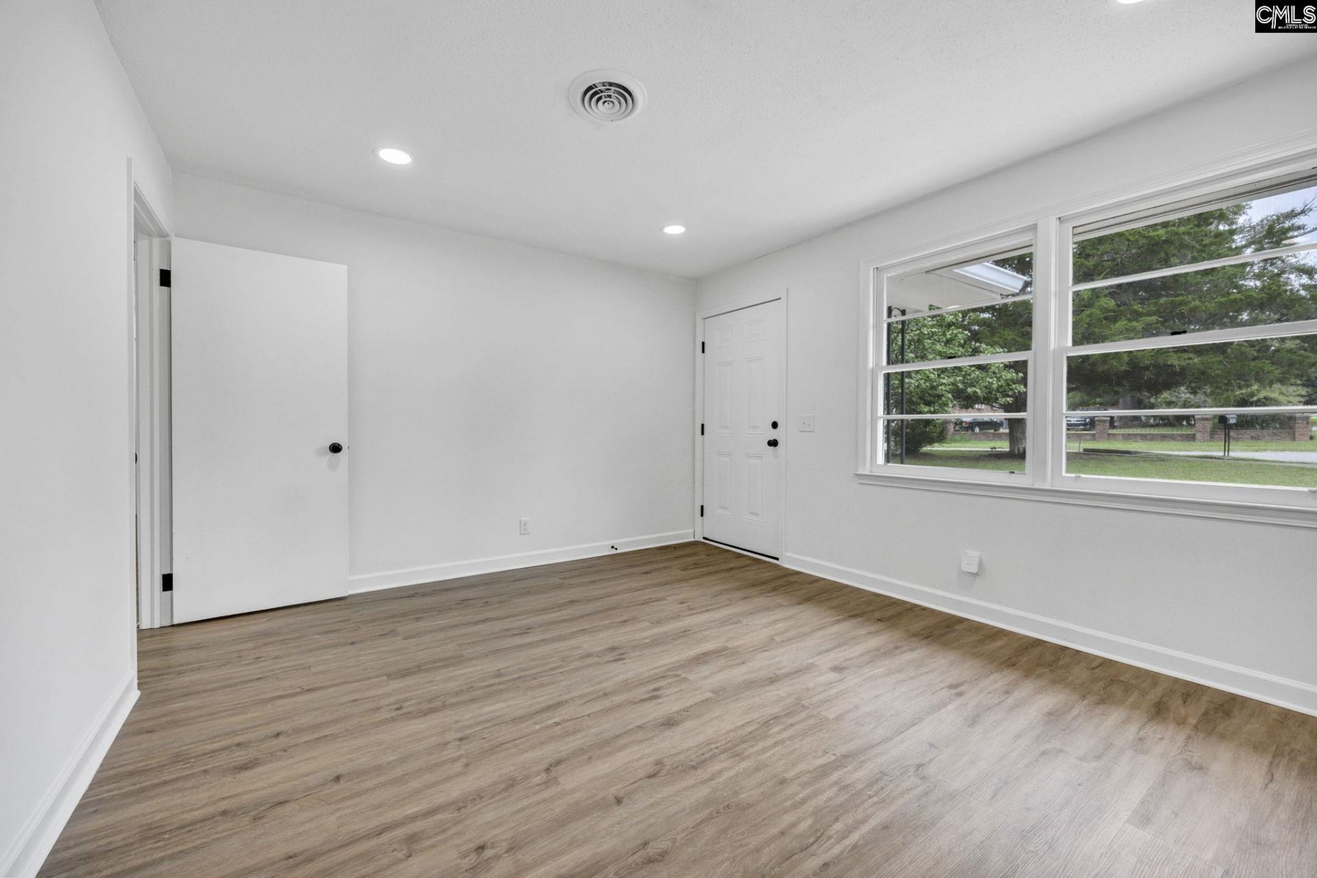 3624 Anwood Drive  Photo 5