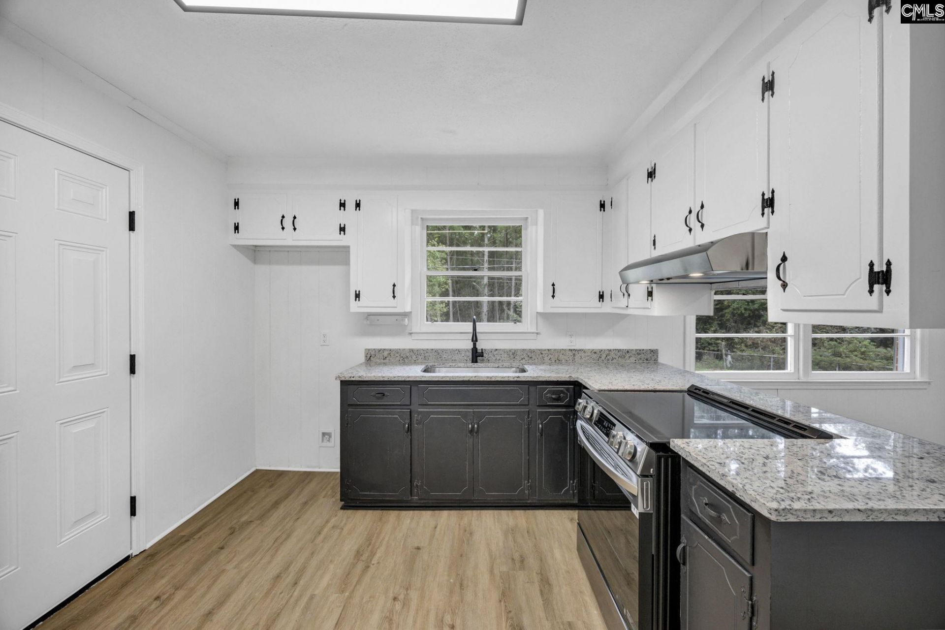 3624 Anwood Drive  Photo 8