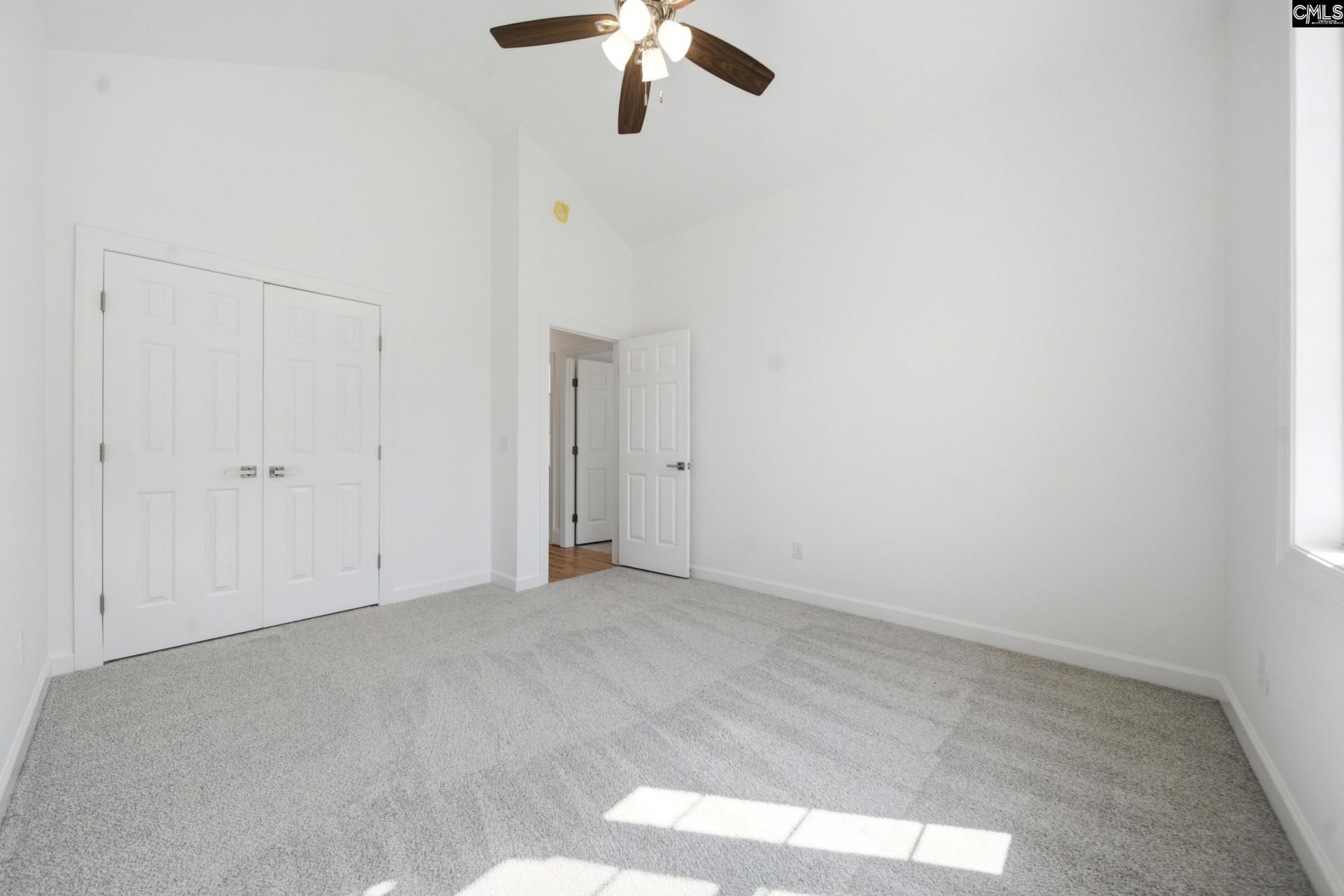 405 N Woodlake Drive  Photo 20