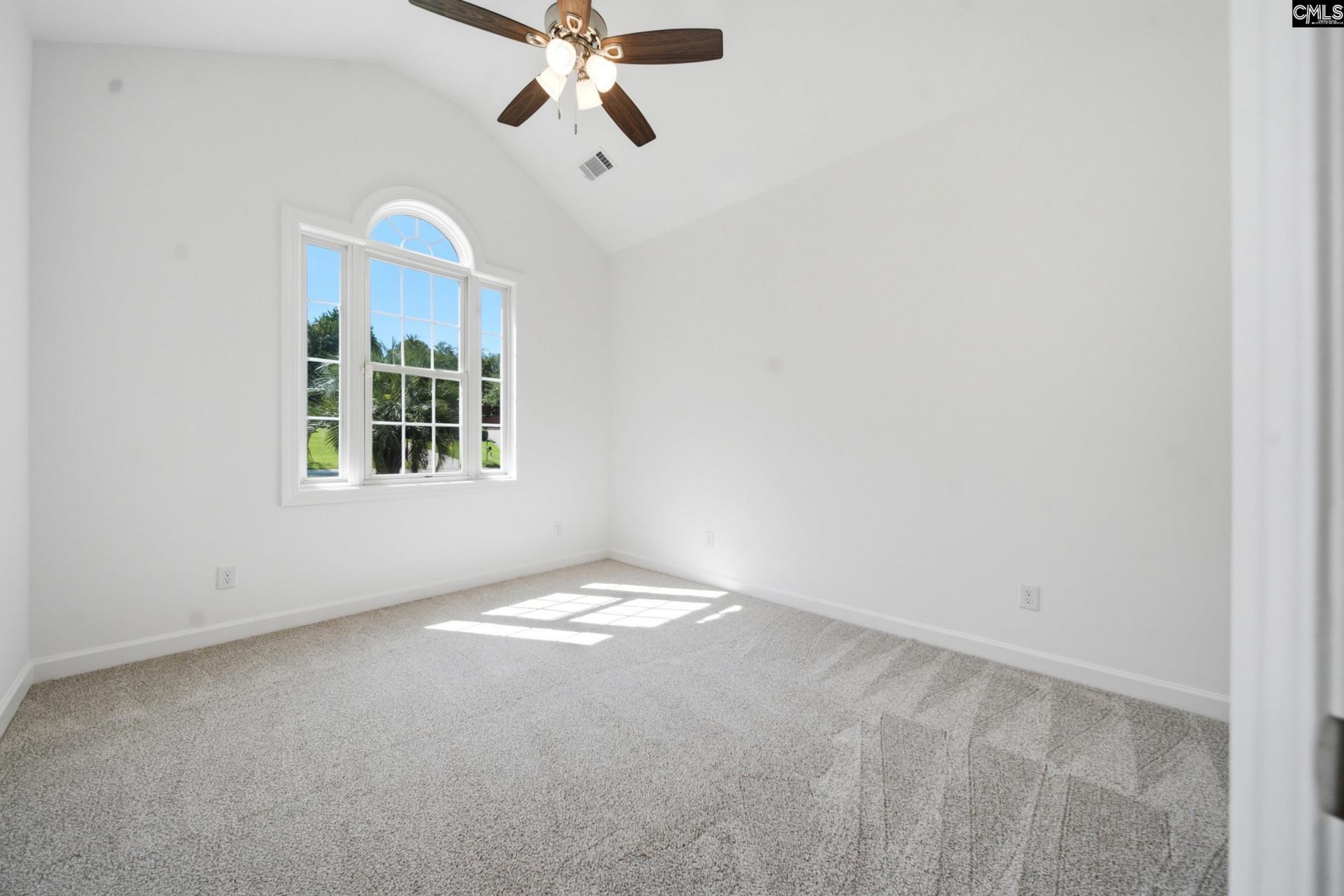 405 N Woodlake Drive  Photo 21