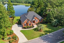 405 N Woodlake Drive photo 4