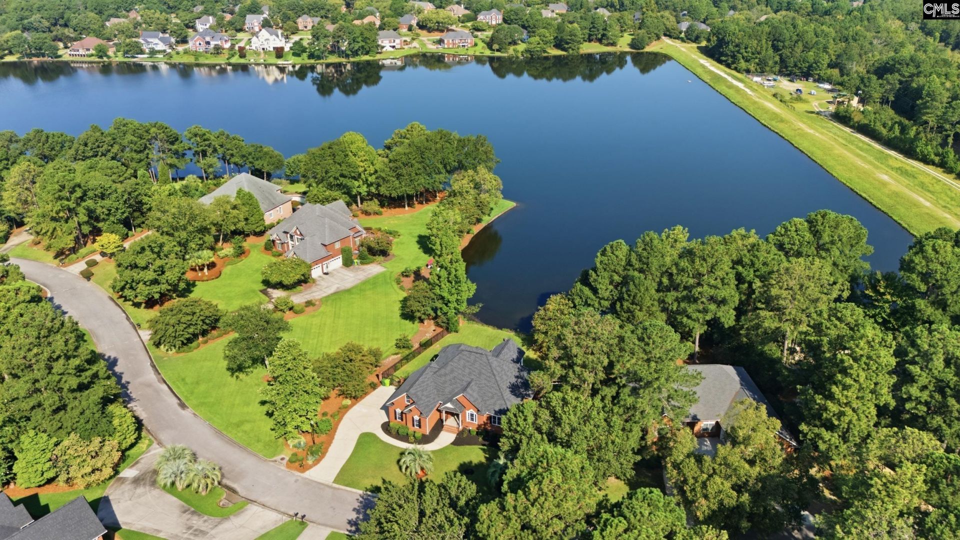 405 N Woodlake Drive Photo 38