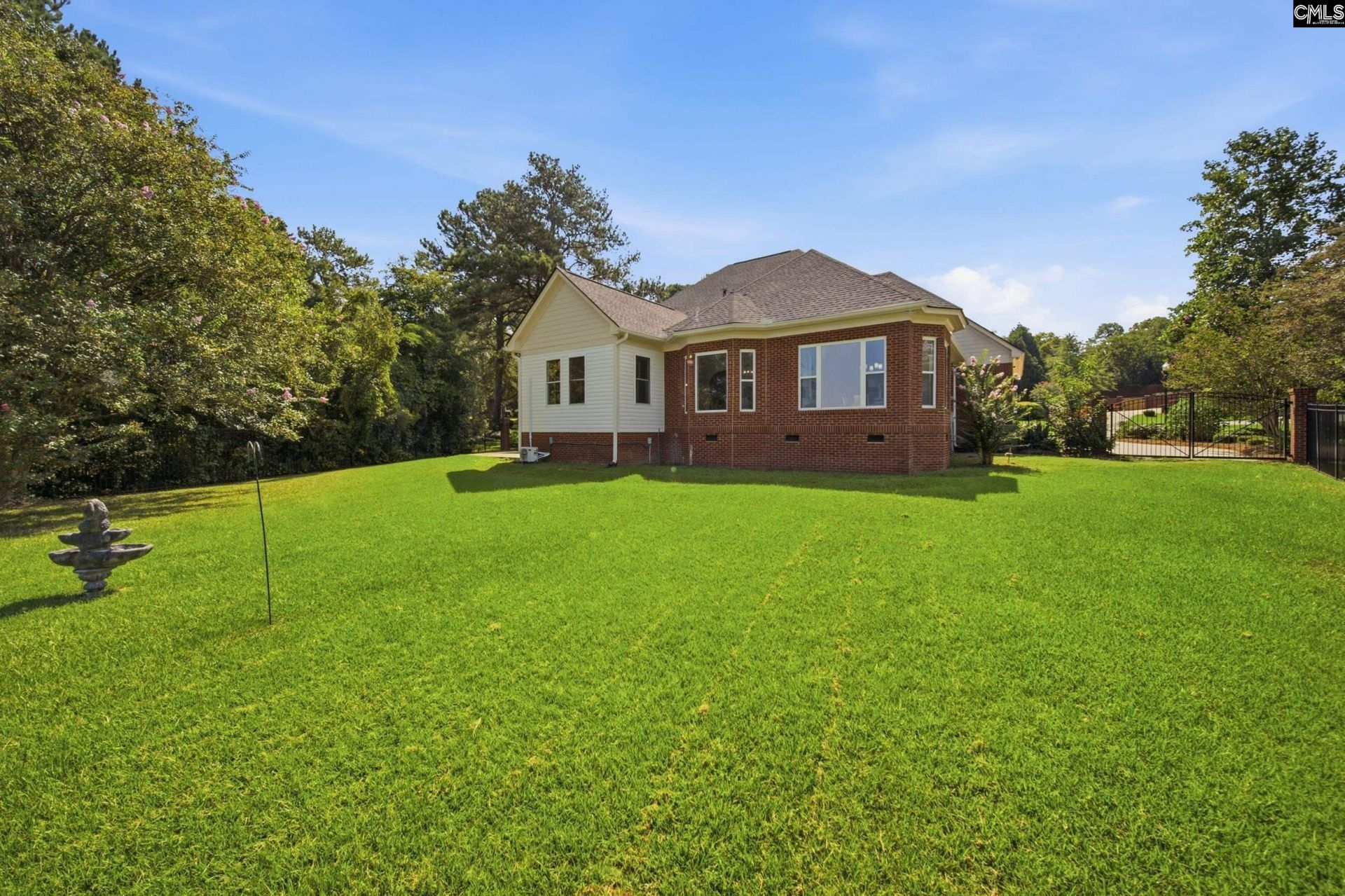 405 N Woodlake Drive  Photo 47