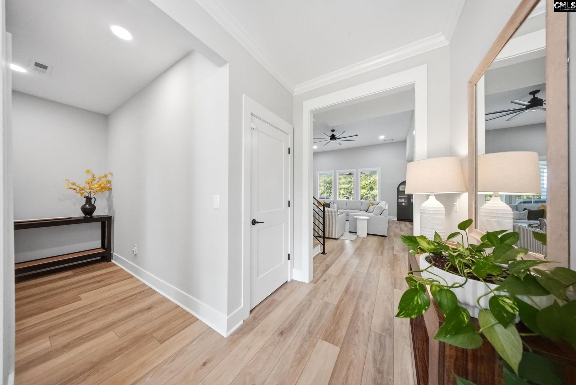 1617 Loner Road  Photo 4