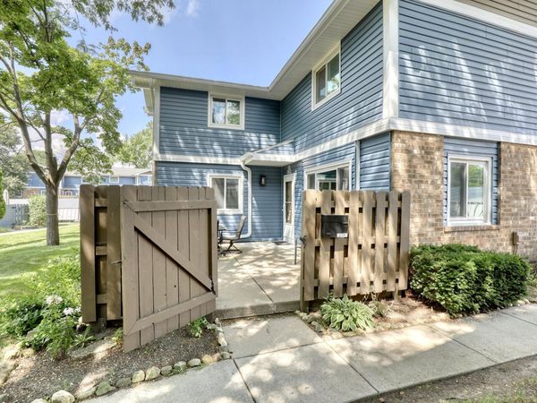 N76W14539 North Point Ct, Menomonee Falls, WI 53051